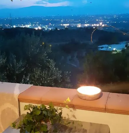 Il Glicine كييتي